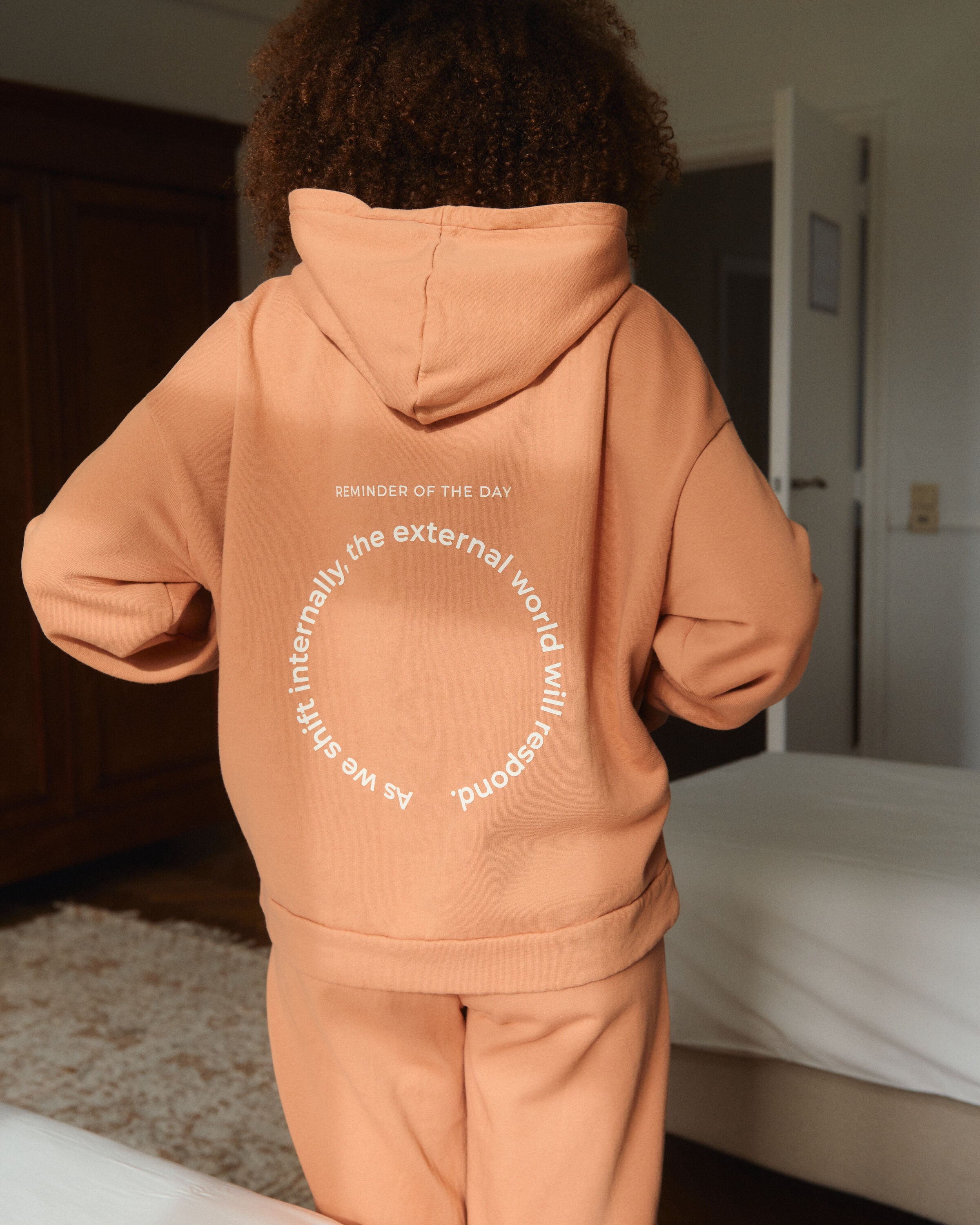 mana loa x reset.fit feelgood hoodie | cotton | sea salt 01