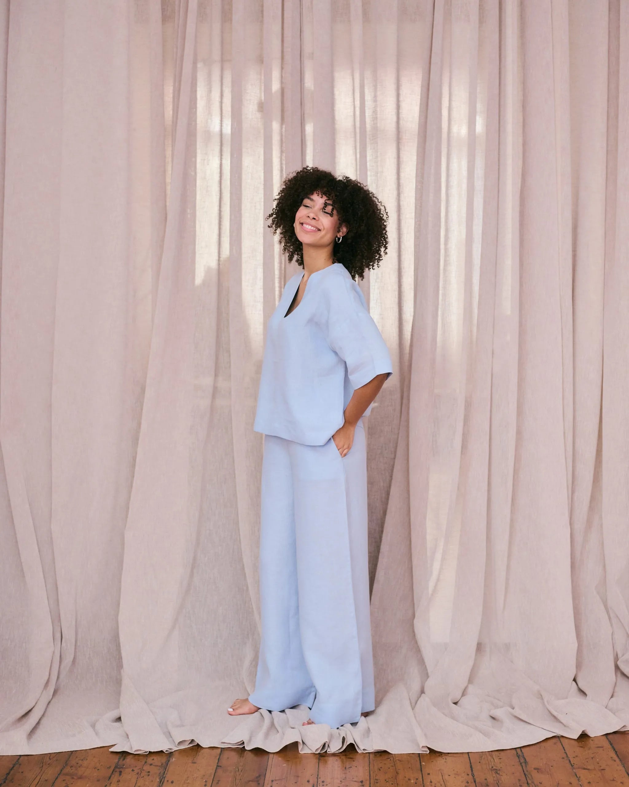 Mana loa light blue pants and top in 100% Belgian linen.